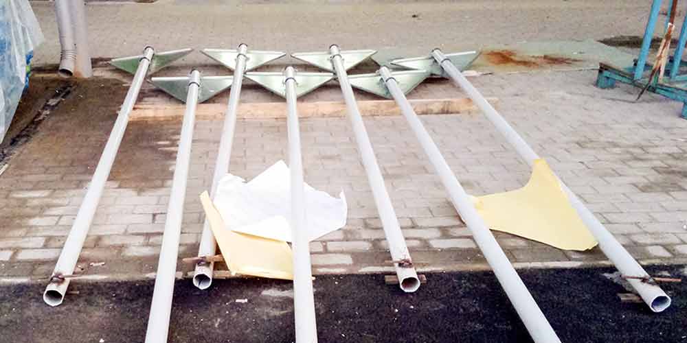 ustanovka dorozhnyh znakov